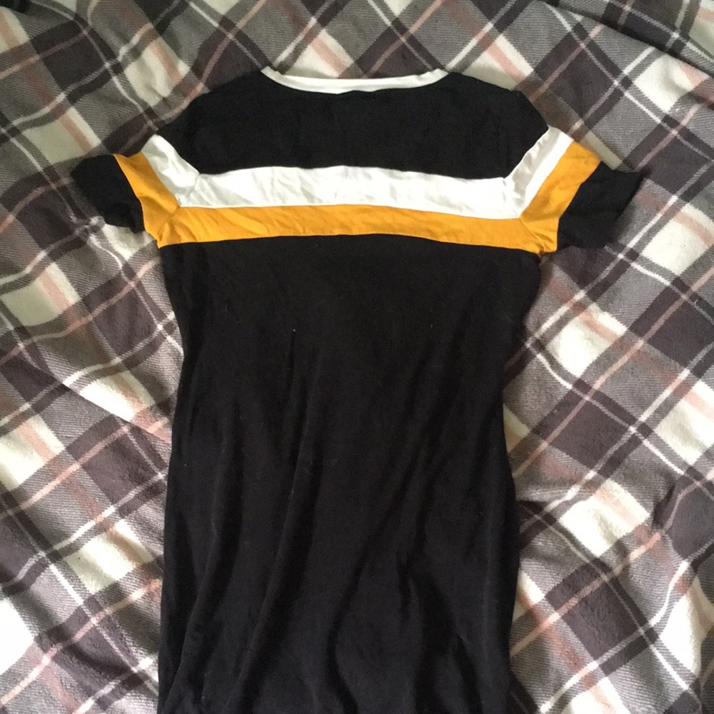 Black Dress - Picture 2 of 3